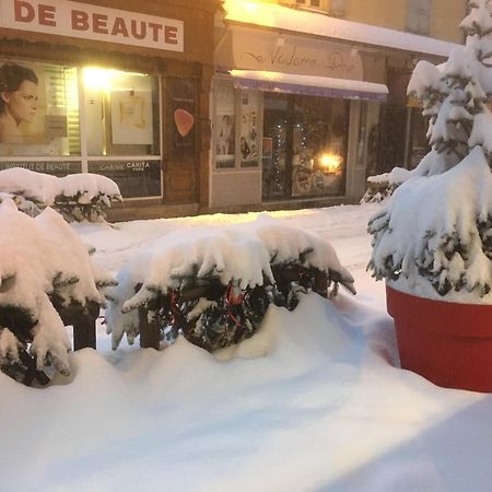 Hôtel Restaurant de la Chaussée Briançon Exterior foto